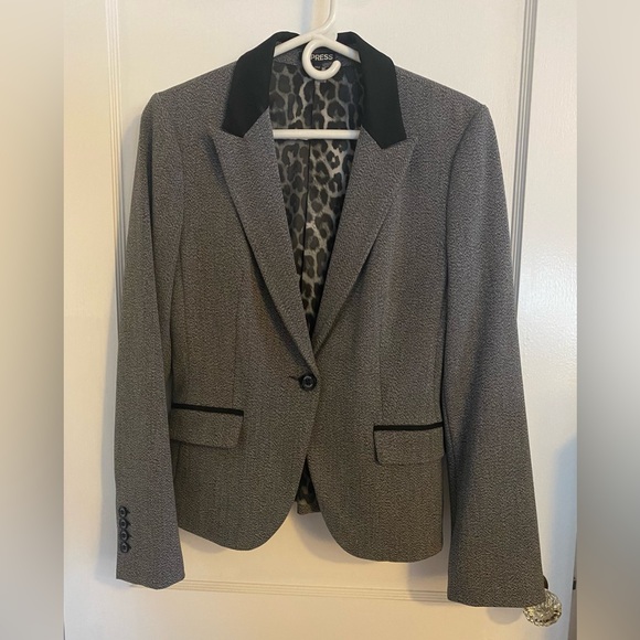 Express Editor Suit (jacket & pants) - Picture 7 of 11